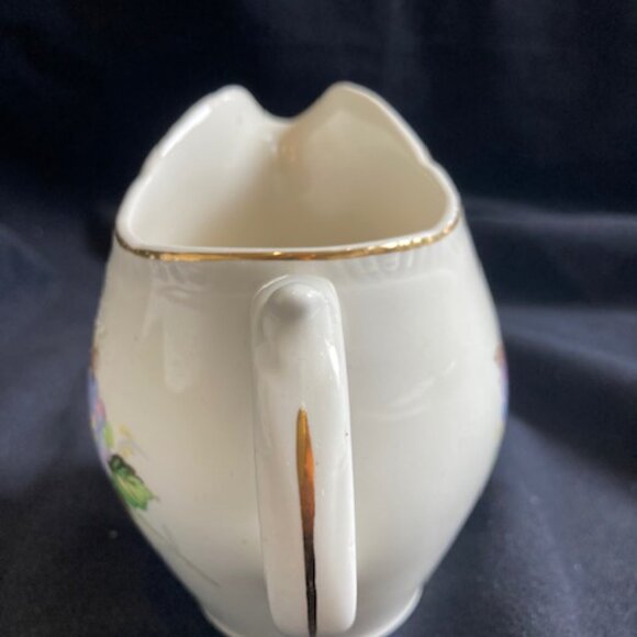 Vintage Royal Swan Staffordshire Creamer/ Milk Jug - Picture 3 of 6